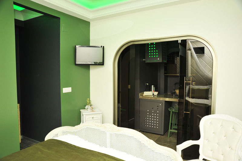 Mood Design Suites Istanbul Exterior photo