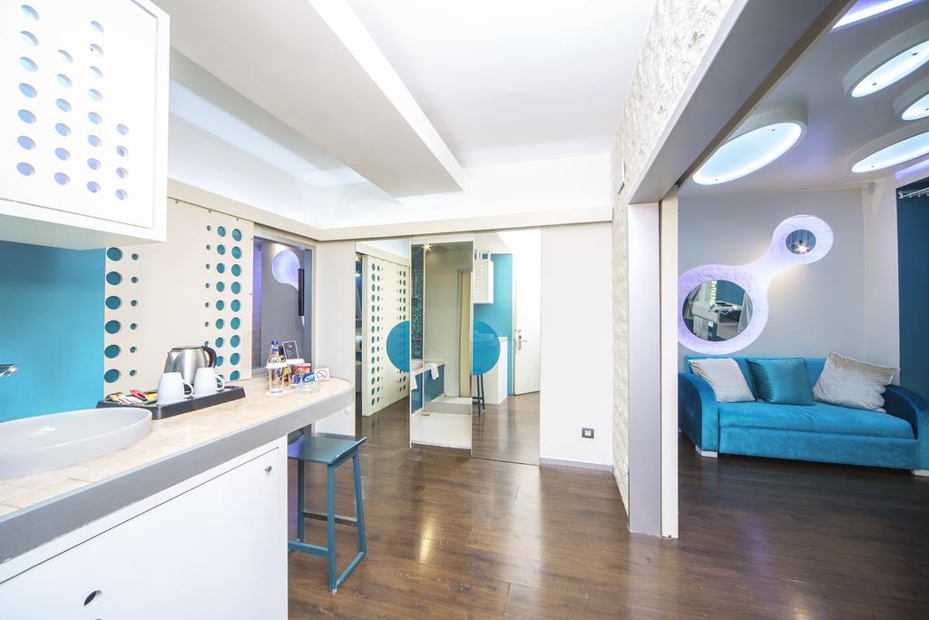 Mood Design Suites Istanbul Room photo